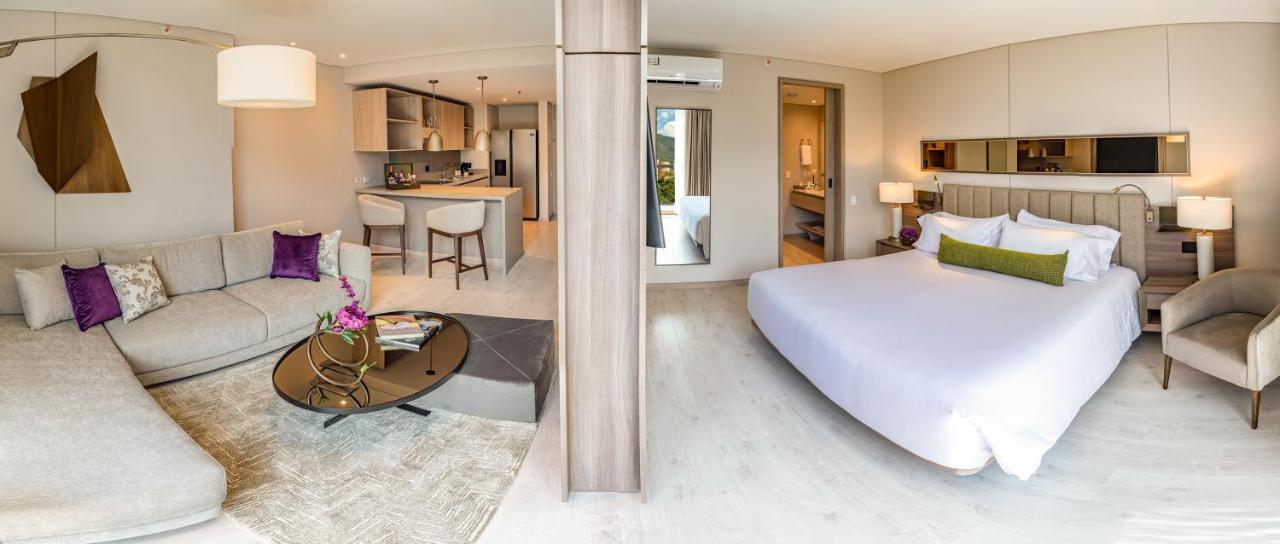 Hotel York Luxury Suites Medellin By Preferred Dış mekan fotoğraf A suite at the hotel